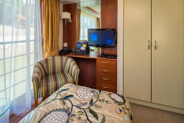 Balcony at the AmaLyra