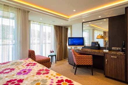 Balcony on the AmaMora