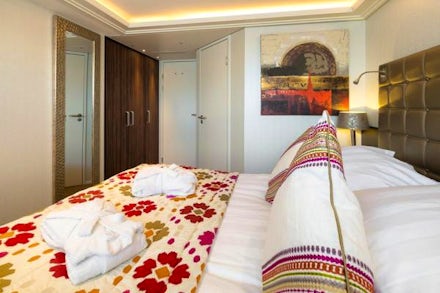 Riverview on the AmaMora