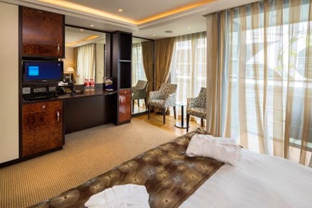 Balcony on the AmaViola