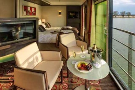 Royal Suites on the Avalon Artistry II