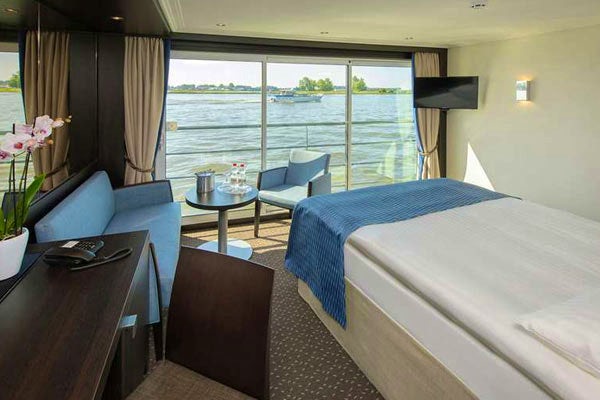 Panorama Suites B & A at the Avalon Illumination