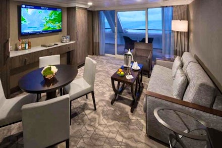 Club Suite on the Azamara Onward