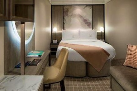 Inside on the Celebrity Summit