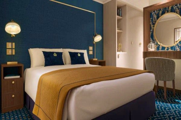 Inside at the Queen Anne