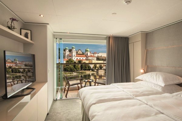 Grand Suite at the Emerald Astra