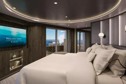 RESIDENCES on the Explora VI