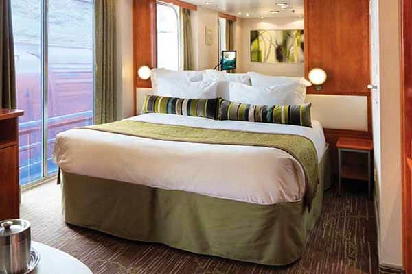 Suite at the Pride of America