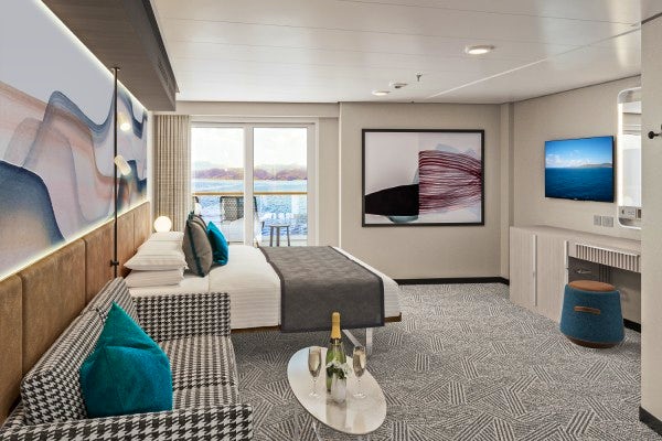 Suite at the Norwegian Aqua