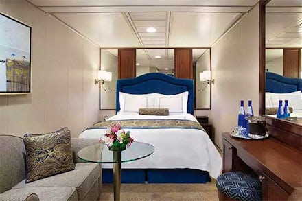 Inside on the Sirena