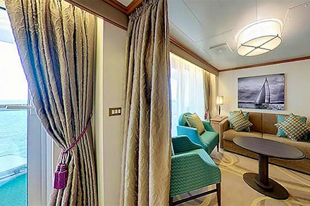 Suite on the Azura