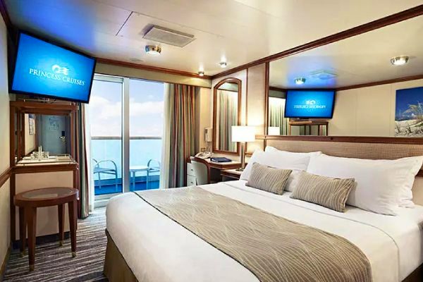 Balcony at the Diamond Princess