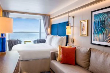 Balcony on the Hero of the Seas
