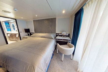 Penthouse Suites on the Seven Seas Splendor
