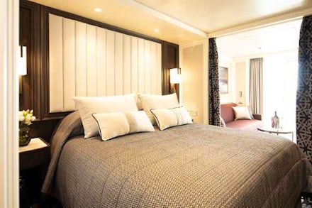 Verandah Suite on the Seven Seas Splendor