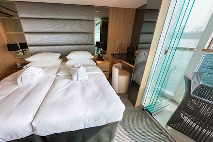 Junior Suite on the Scenic Amber