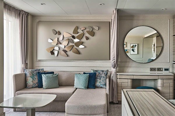 Silver Suite at the Silver Endeavour