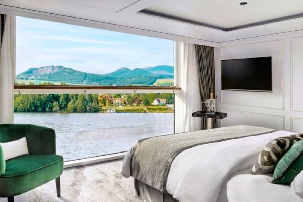 Suite at the S.S. Victoria