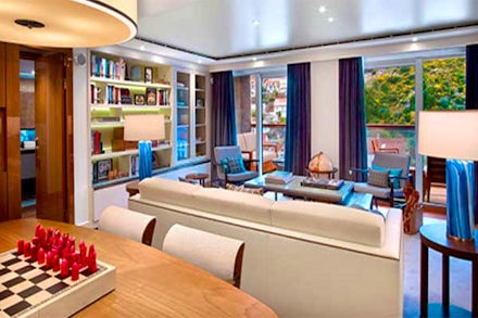 Suite on the Viking Yi Dun