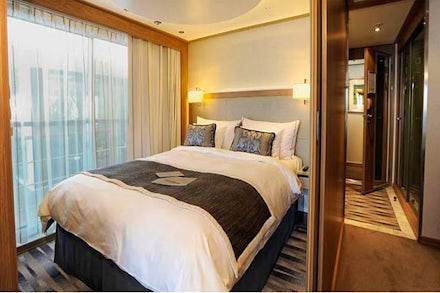 Suite on the Viking Gullveig