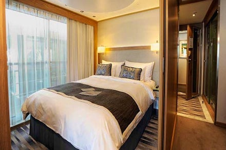 Suite on the Viking Idi