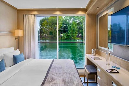 French Balcony on the Viking Kari