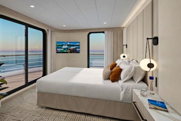 OWNERS SUITE at the Star Explorer