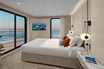 OWNERS SUITE on the Star Explorer