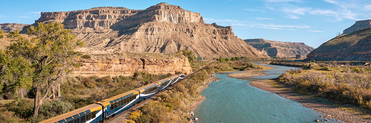 Cruise Club Giveaway Hero Image