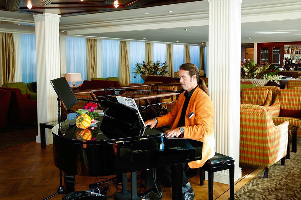 Entertainment with AmaWaterways