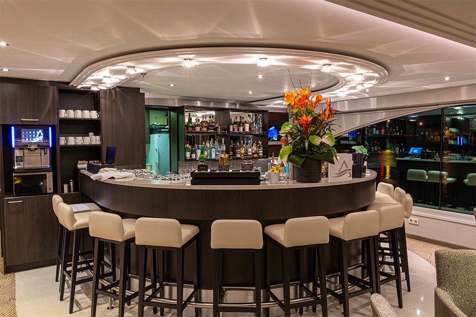 Bars with Avalon Waterways