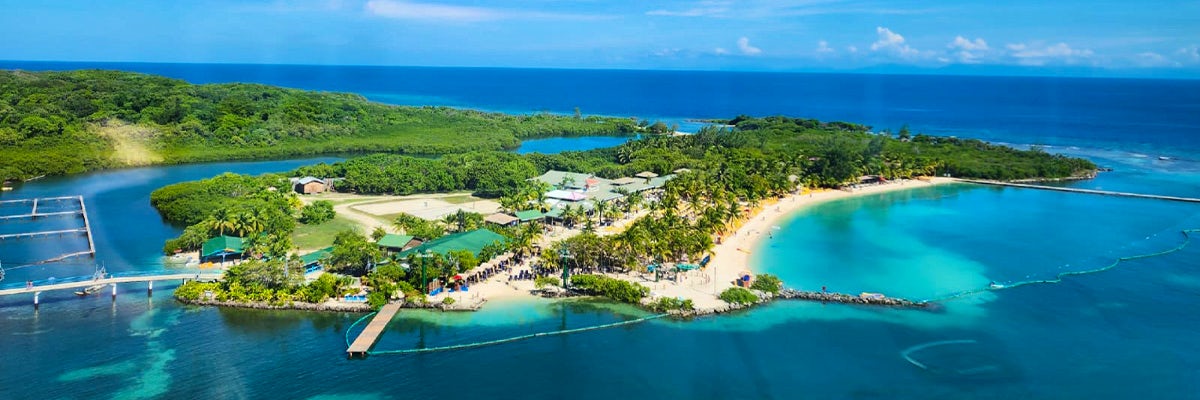 Lauren Experiences Carnival Jubilee in the Caribbean 