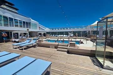 Seabourn Quest – Luxury in the Journey