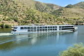Image of Michael Finds His Perfect Pace on the Douro