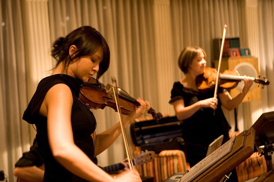 Entertainment on the AmaVenita