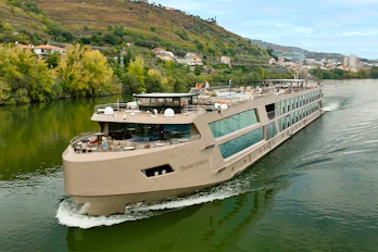 Image of MS Estrela