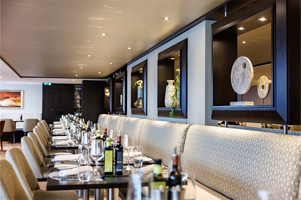 Dining on the Avalon Illumination