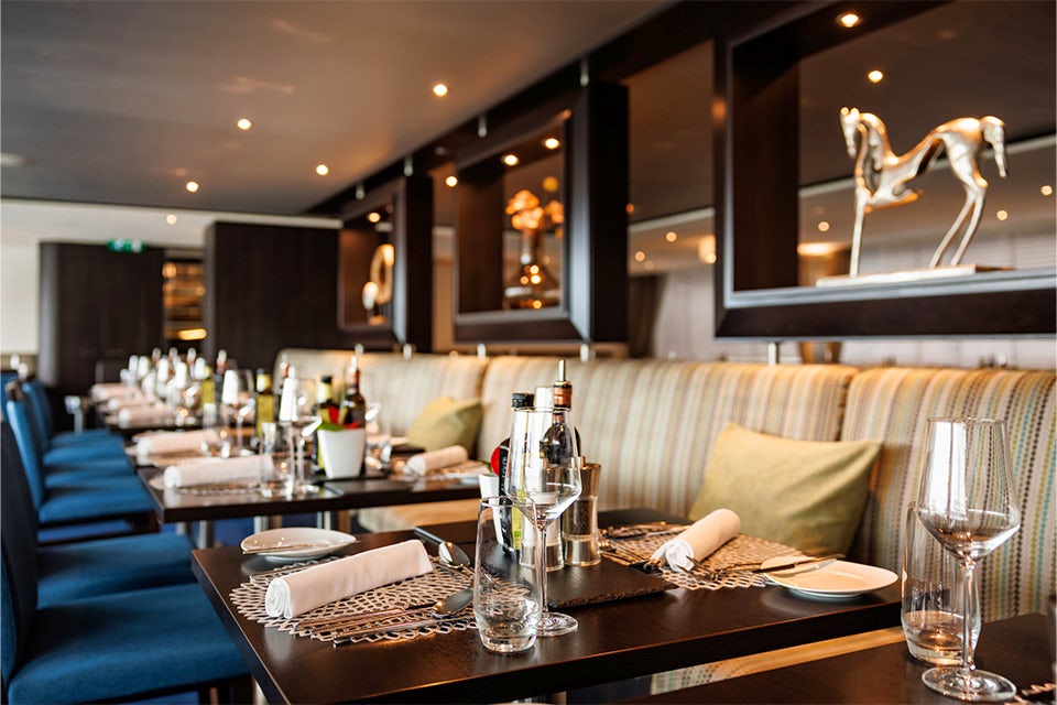 Dining on the Avalon Imagery II