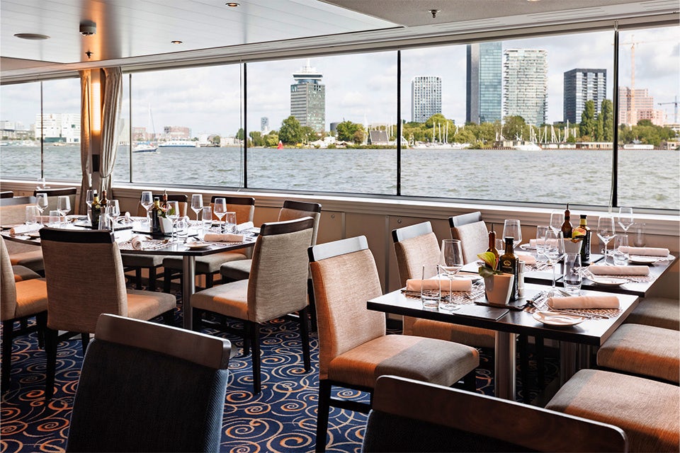 Dining on the Avalon Panorama