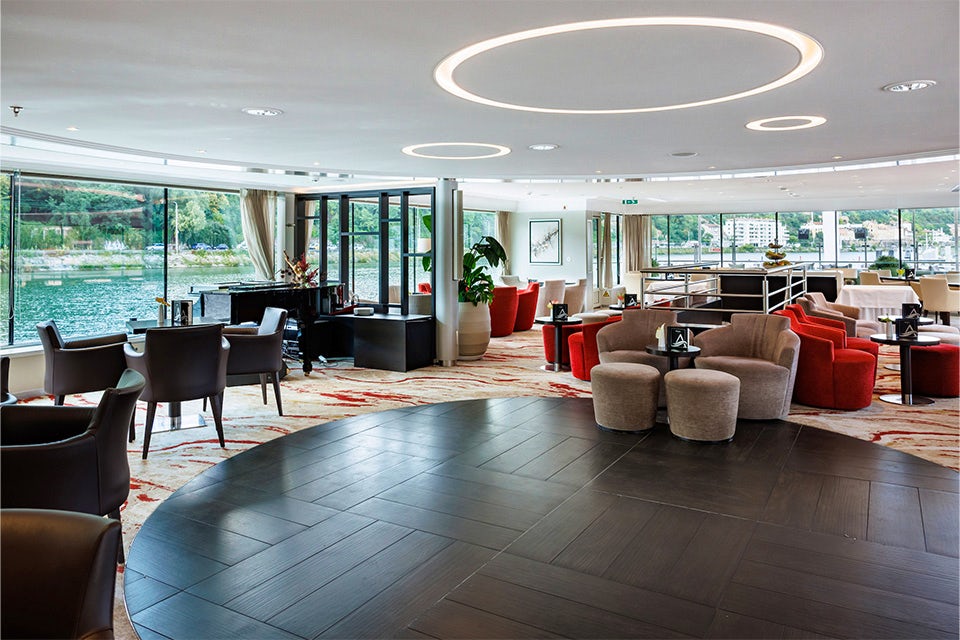 Entertainment on the Avalon Poetry II