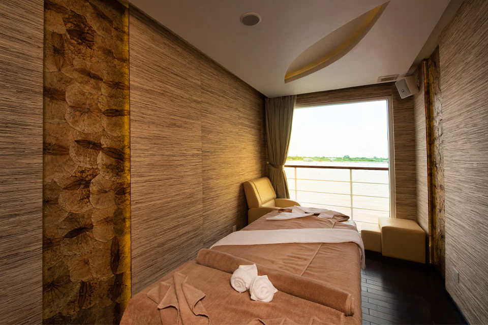 Fitness on the Avalon Saigon