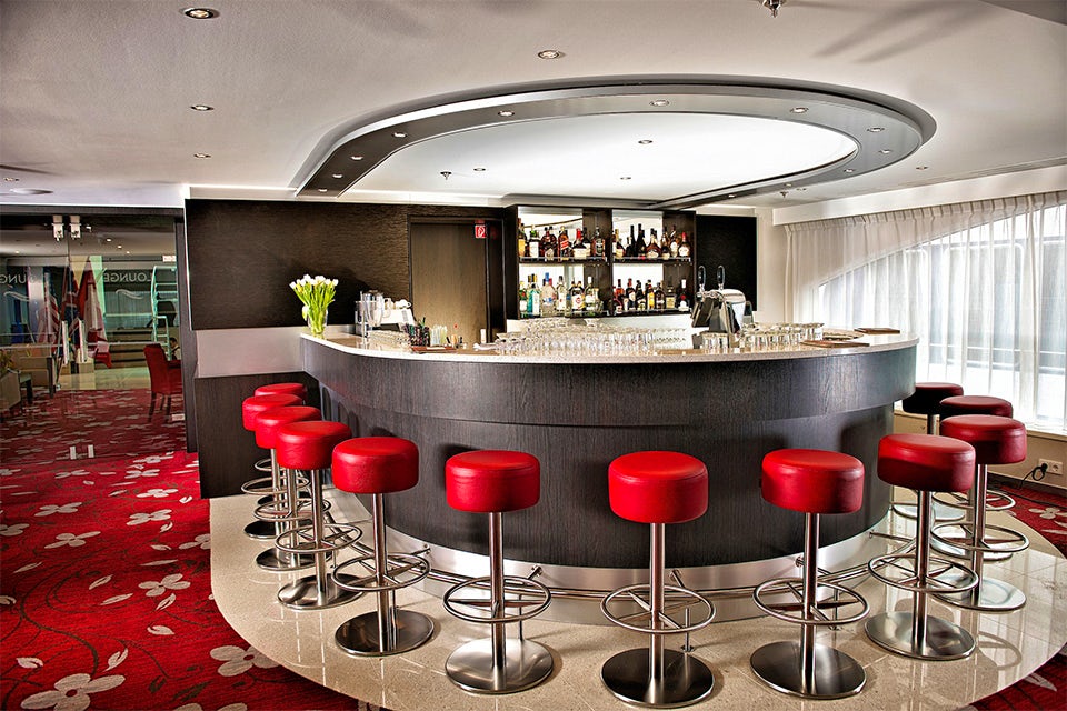 Bar on the Avalon Visionary