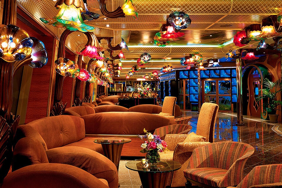 Bar on the Carnival Conquest