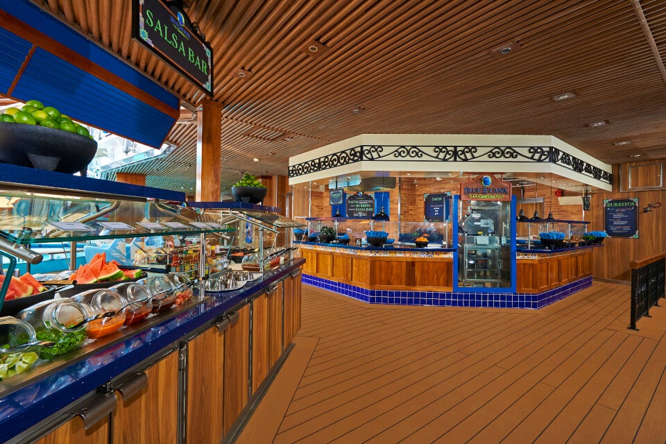 Dining on the Carnival Dream