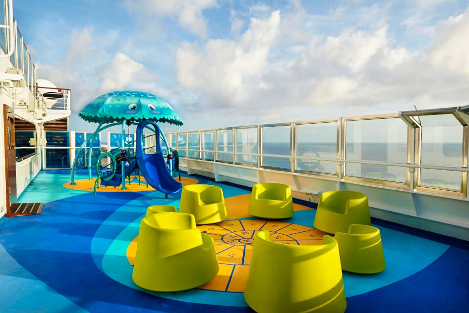 Kids activities on the Carnival Freedom