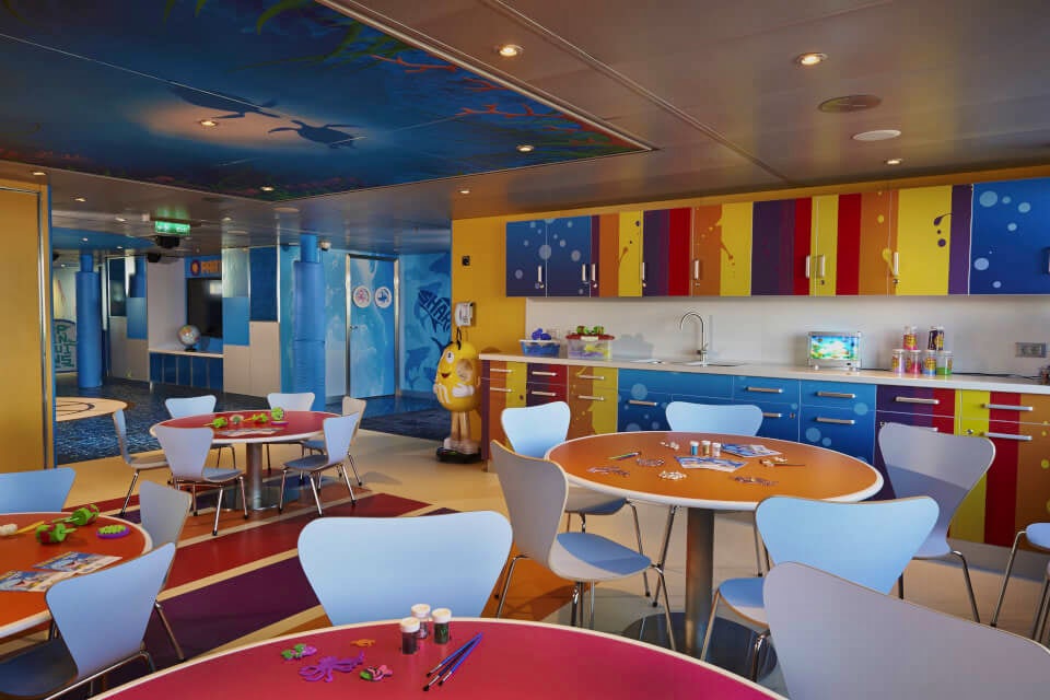 Kids activities on the Carnival Freedom