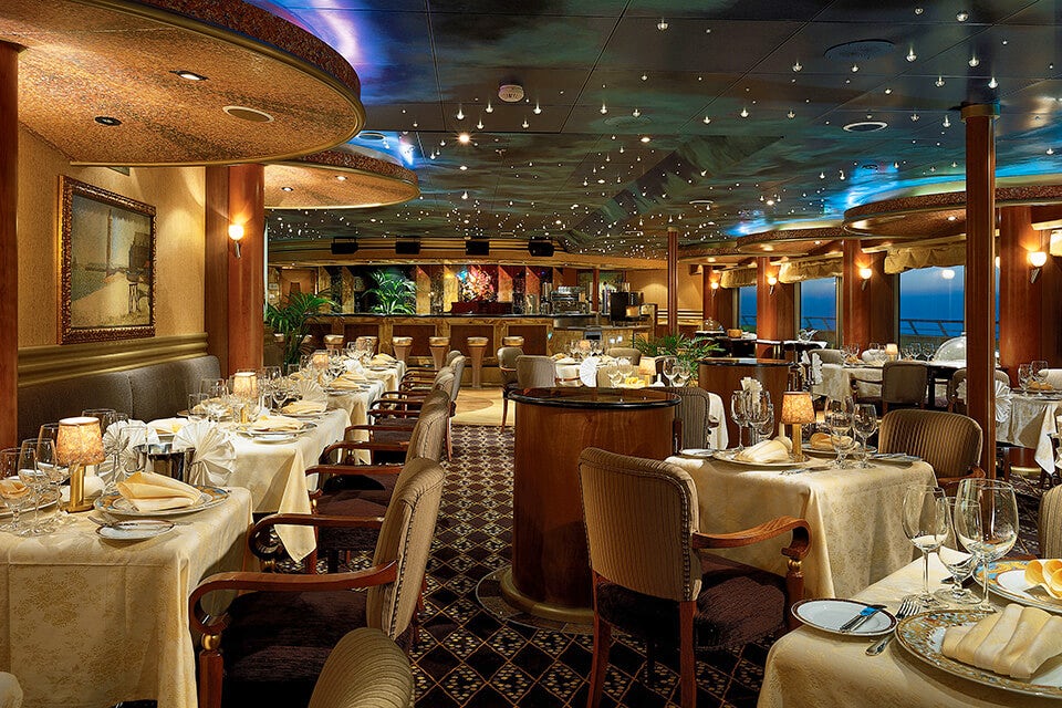 Dining on the Carnival Legend