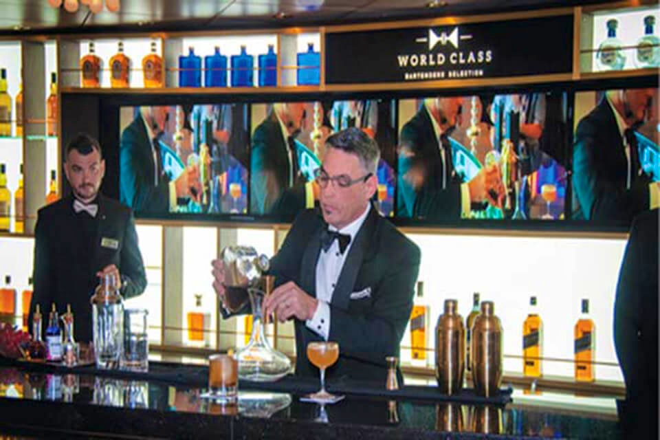 Bar on the Celebrity Eclipse
