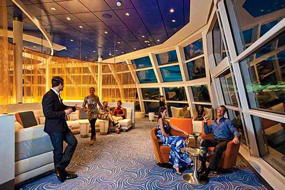 Bar on the Celebrity Infinity