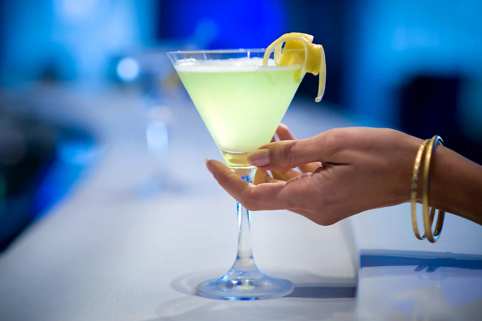 Bar on the Celebrity Solstice